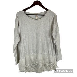 Sundance Women M Top Gray Heather Cream Lace Hi Low Long Sleeve Tshirt Blouse T3